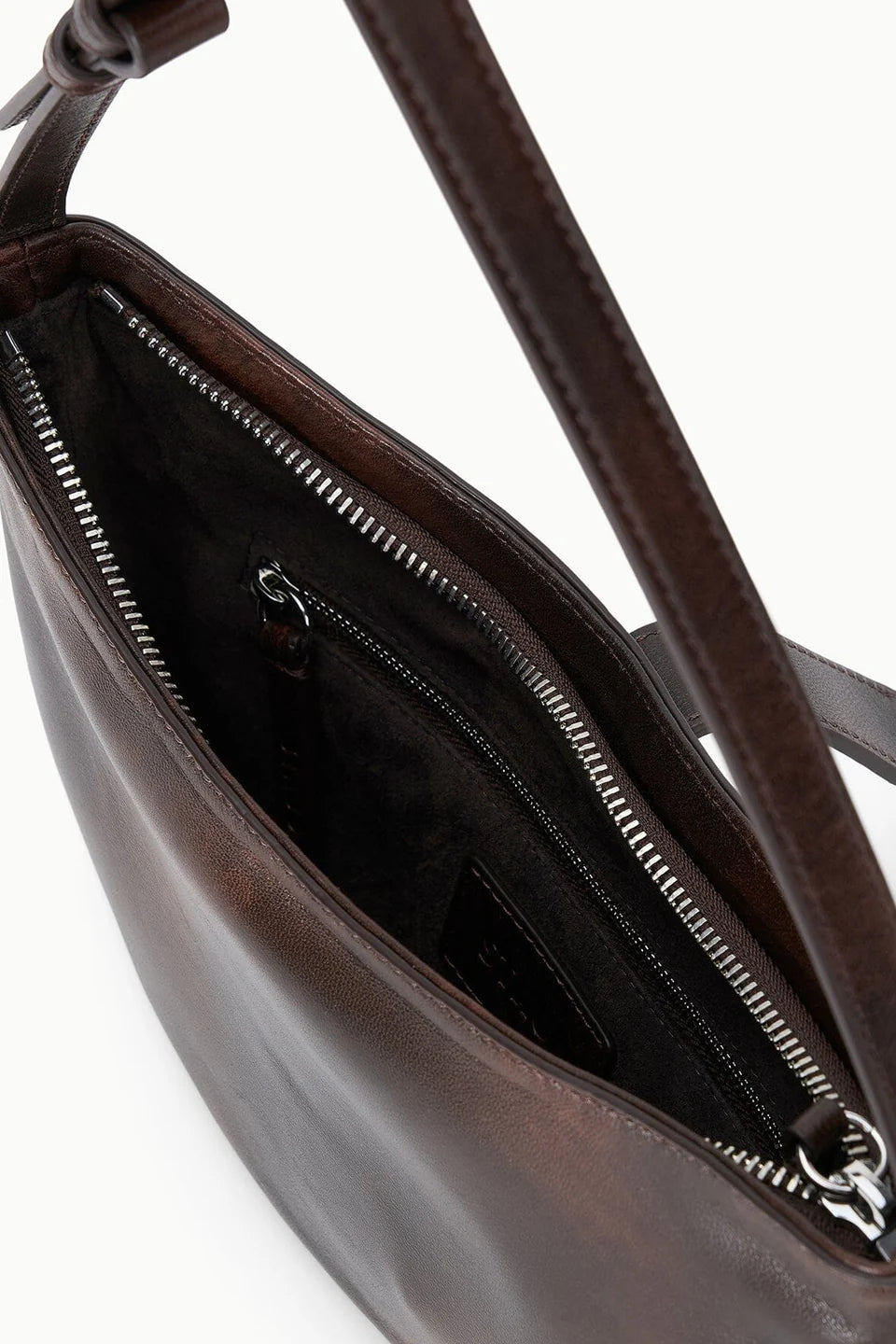 Vintage Halbmond Schultertasche mit silbernem Metallring